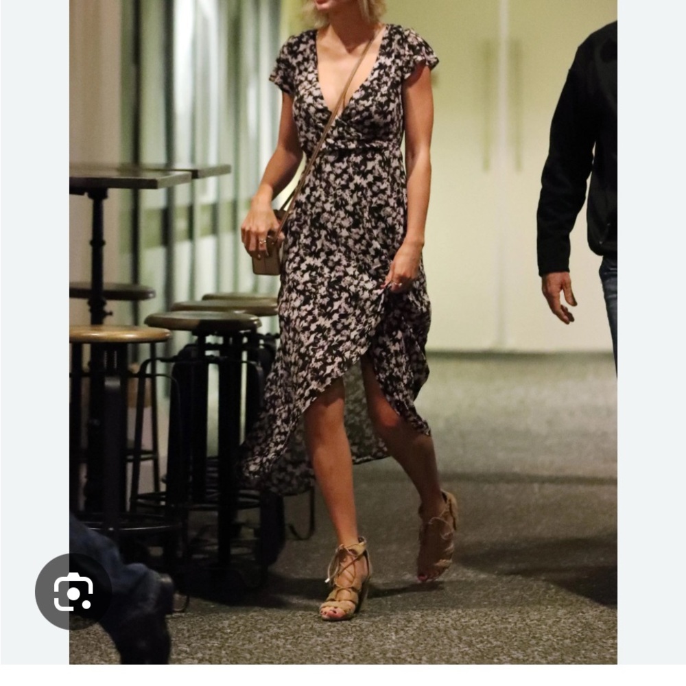 Aritzia Moxon Dress